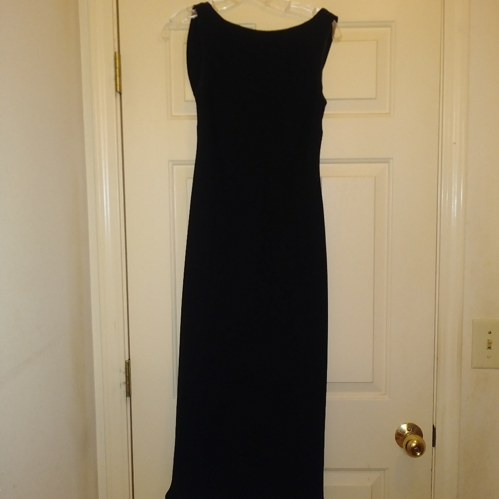 Evan Picone black dress